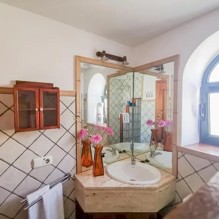 Paradise Villa *